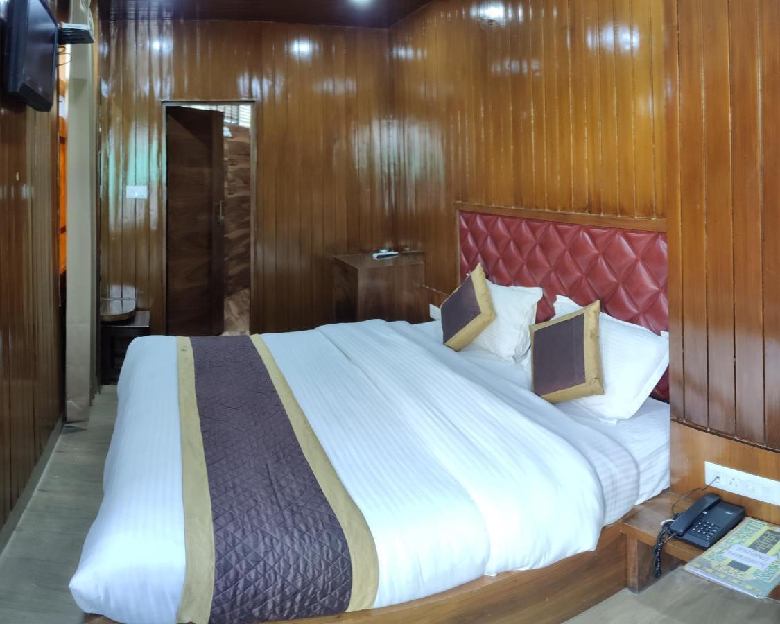 Hotel India House Dharamshala Exteriör bild