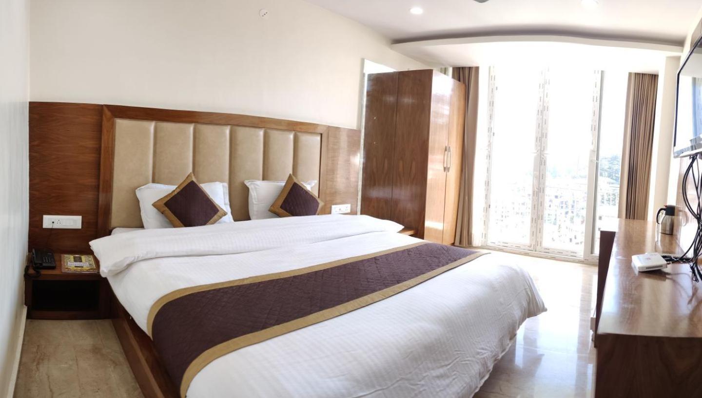 Hotel India House Dharamshala Exteriör bild